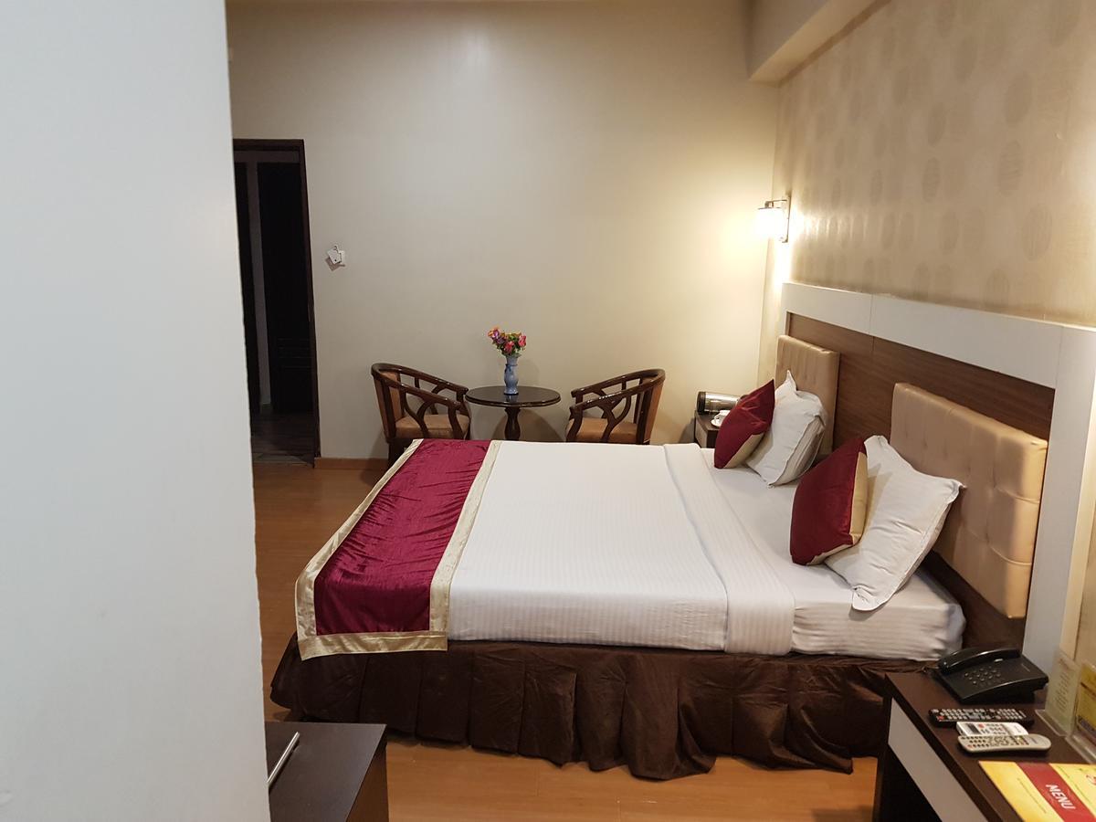 Hotel Sitara Residency Hyderabad Exterior photo