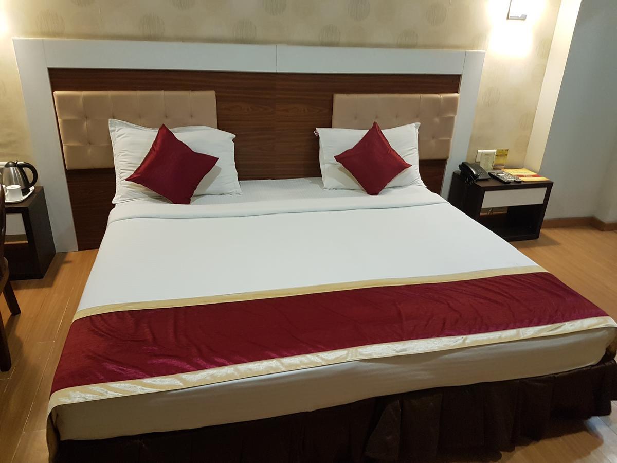 Hotel Sitara Residency Hyderabad Exterior photo